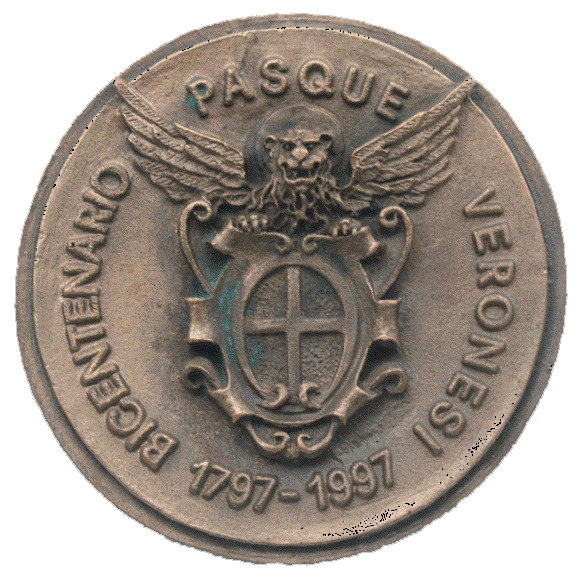 Medaglione commemorativo del Bicentenario delle Pasque Veronesi (1797–1997) con il Leone di San Marco alato e lo stemma di Verona.